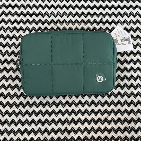 NWT Medium Forest lululemon Quilted Grid Belt Bag 1.5L - Picture 2 of 11